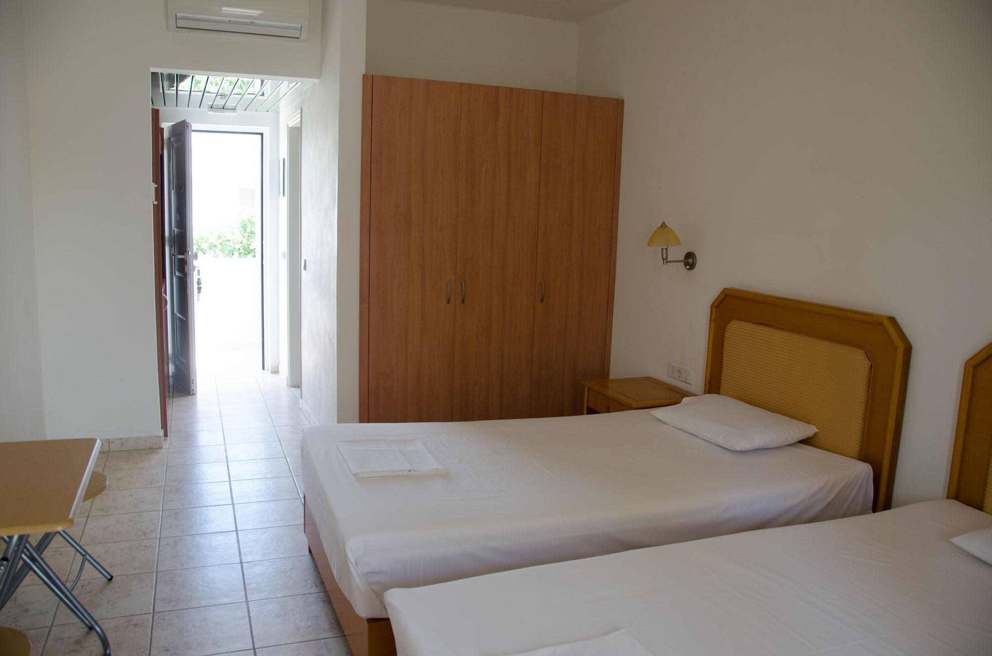 Goji Vegan Hotel Jaliszósz Kültér fotó