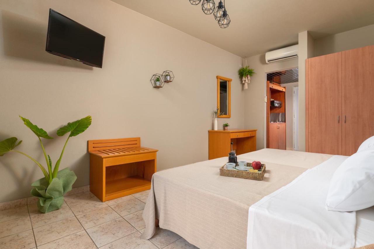 Goji Vegan Hotel Jaliszósz Kültér fotó