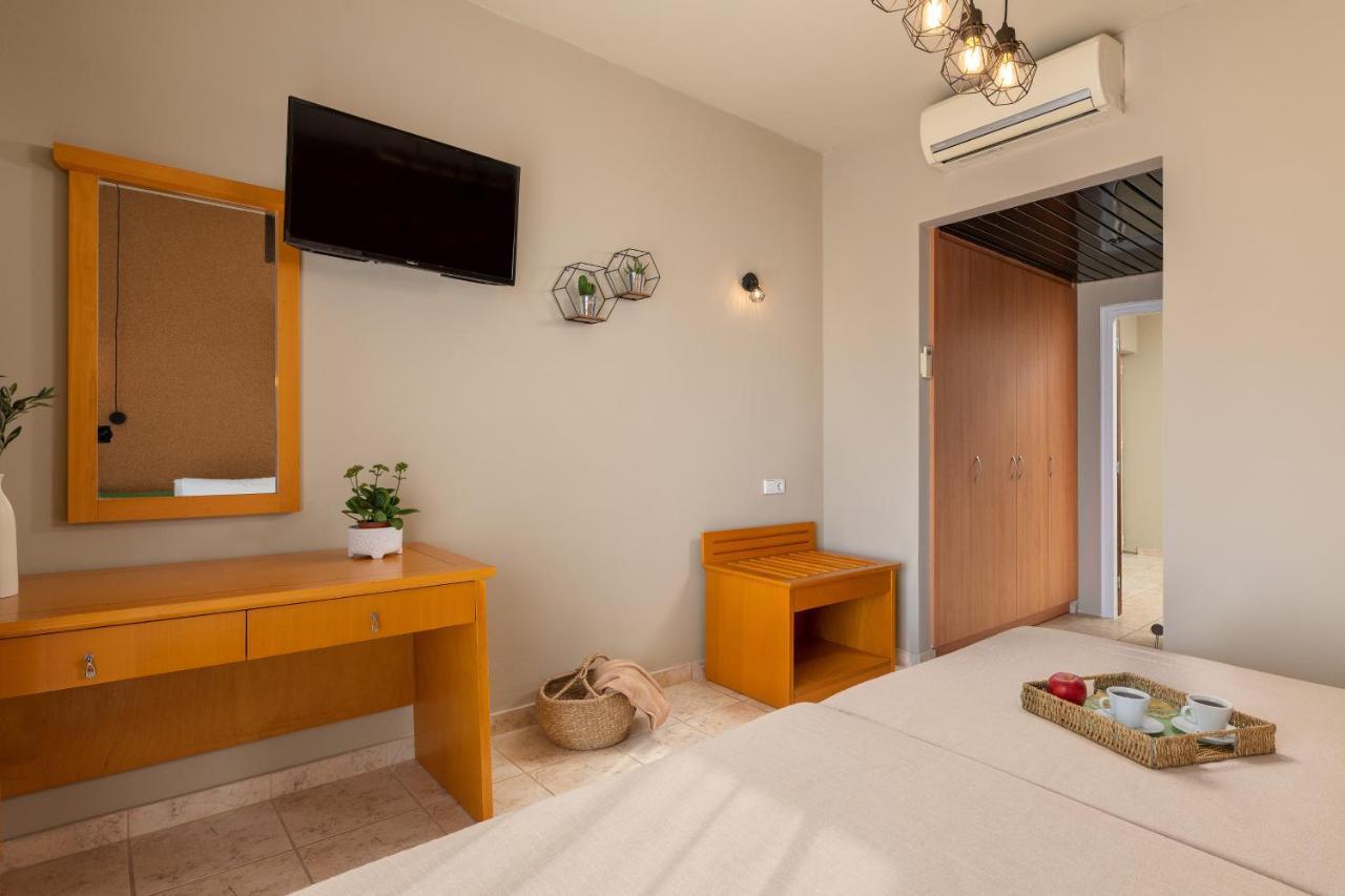 Goji Vegan Hotel Jaliszósz Kültér fotó