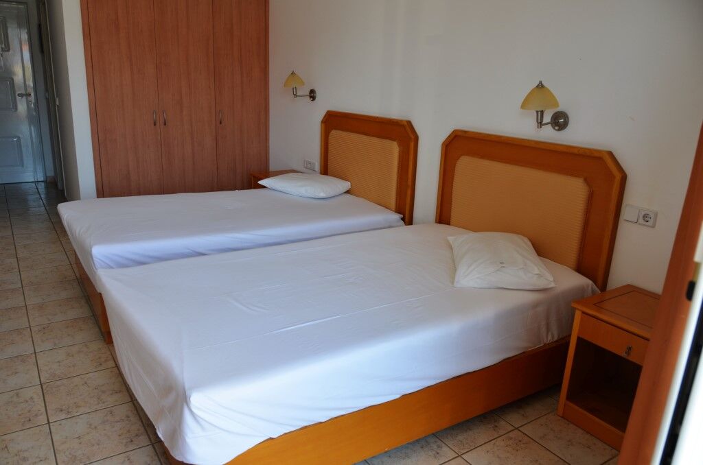 Goji Vegan Hotel Jaliszósz Kültér fotó